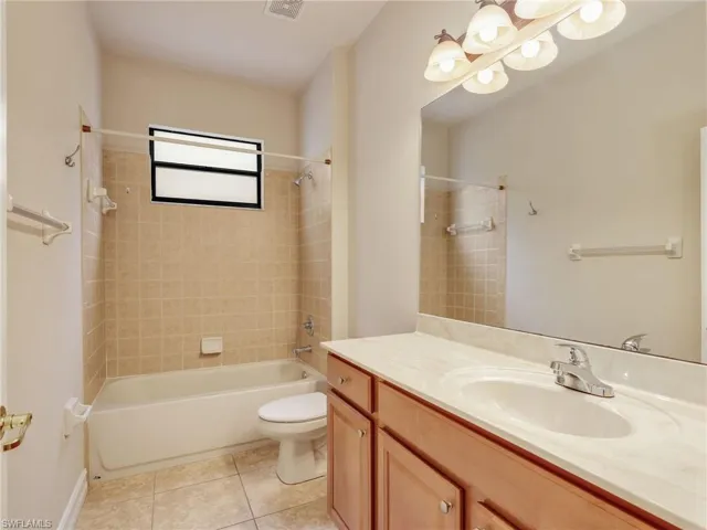 9162  River Otter  DR, Fort Myers, FL 33912