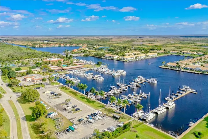 162 Newport Dr 1207, Naples, Florida 34114