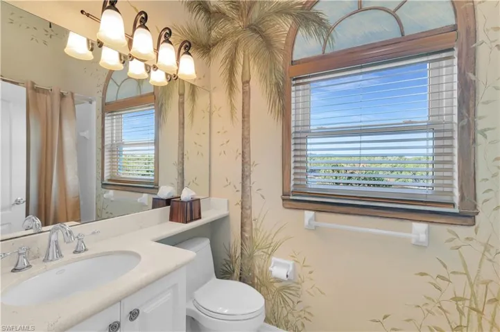 162 Newport Dr 1207, Naples, Florida 34114