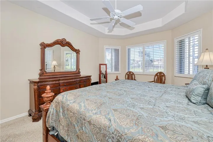 15652  Alton  DR, Fort Myers, FL 33908