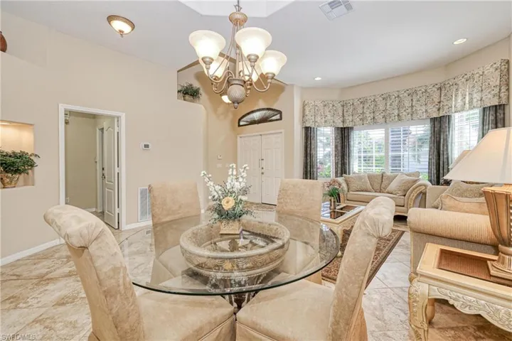 15652  Alton  DR, Fort Myers, FL 33908