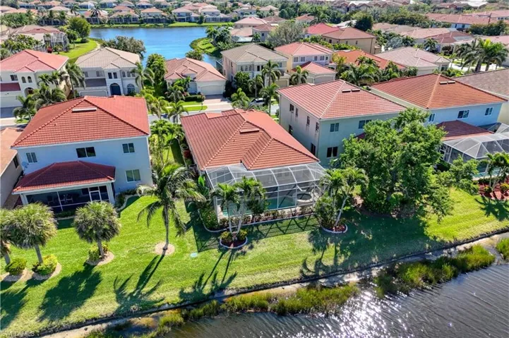 15652  Alton  DR, Fort Myers, FL 33908