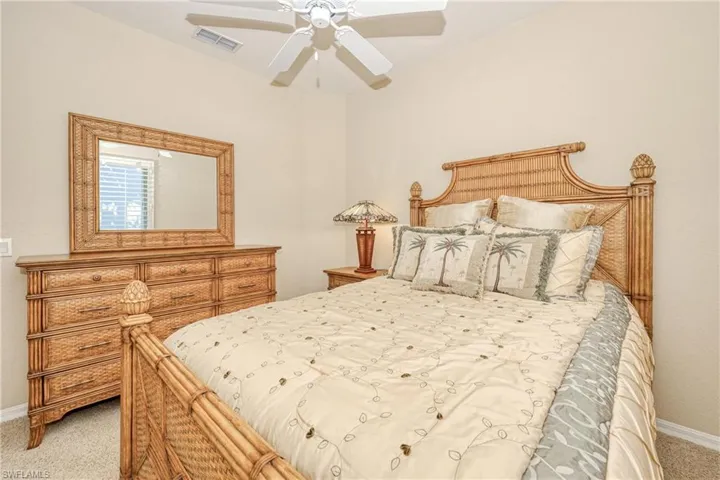 15652  Alton  DR, Fort Myers, FL 33908