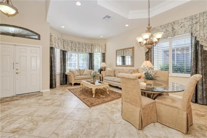15652  Alton  DR, Fort Myers, FL 33908