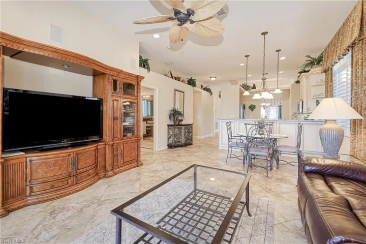 15652  Alton  DR, Fort Myers, FL 33908