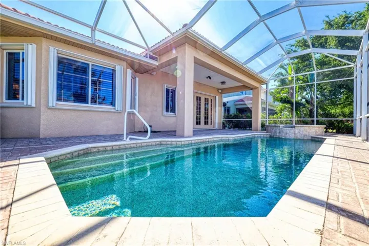15652  Alton  DR, Fort Myers, FL 33908