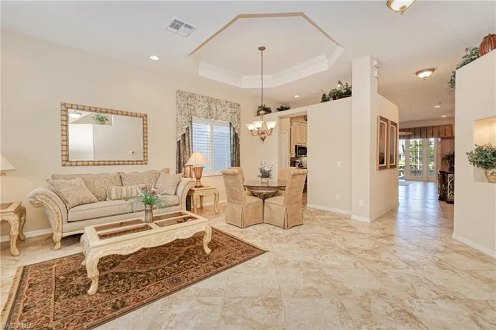 15652  Alton  DR, Fort Myers, FL 33908