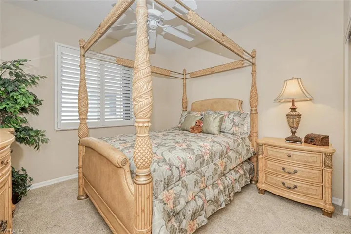 15652  Alton  DR, Fort Myers, FL 33908
