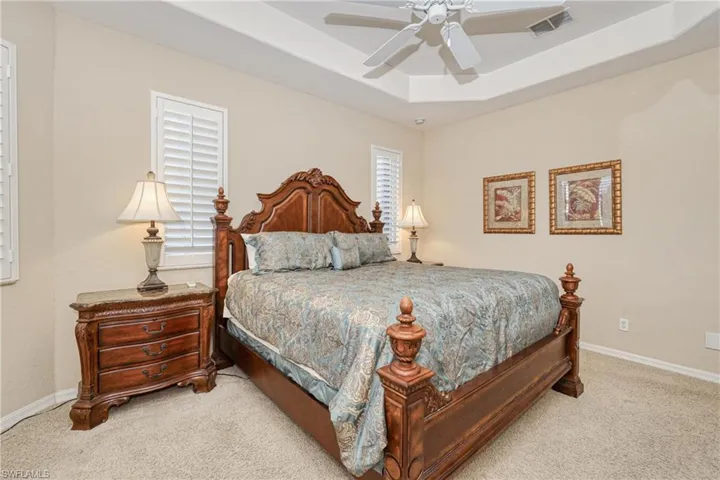 15652  Alton  DR, Fort Myers, FL 33908