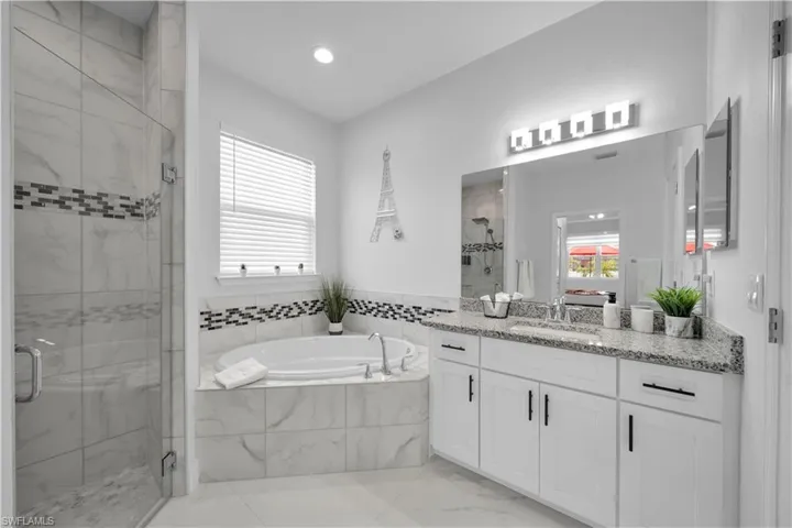 2627 NW 11th  ST, Cape Coral, FL 33993