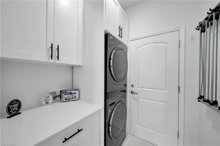 2627 NW 11th  ST, Cape Coral, FL 33993