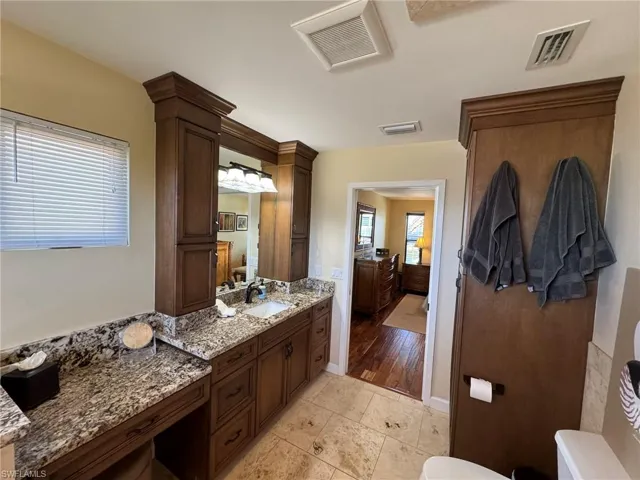 MASTER Bathroom featuring vanity