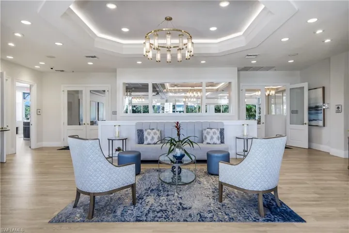 15040  Sterling Oaks  DR, Naples, FL 34110
