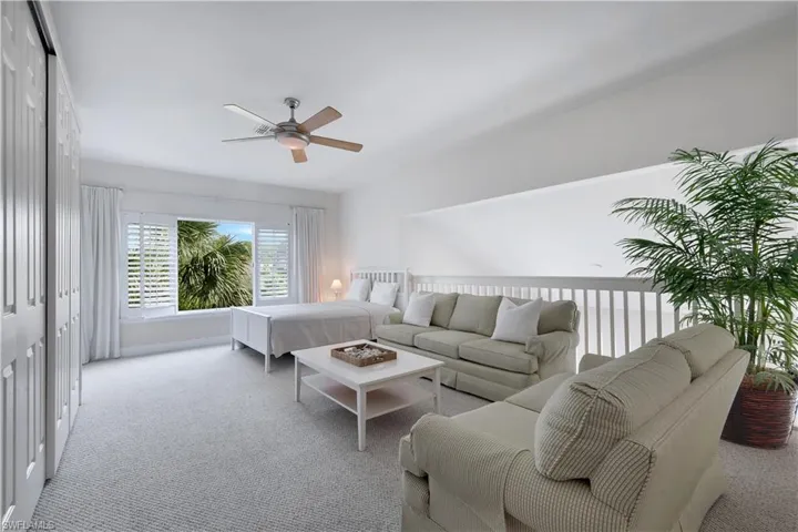 15040  Sterling Oaks  DR, Naples, FL 34110