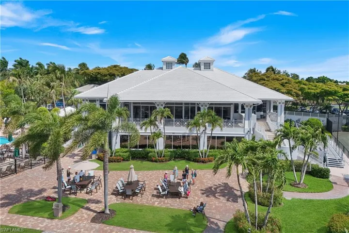15040  Sterling Oaks  DR, Naples, FL 34110