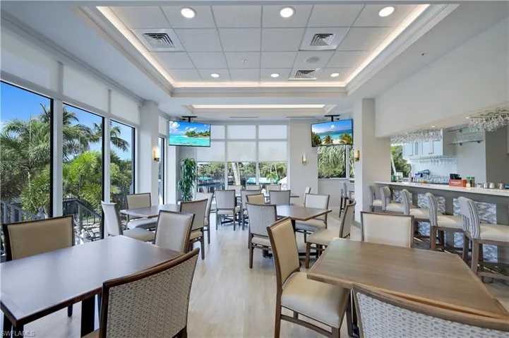 15040  Sterling Oaks  DR, Naples, FL 34110