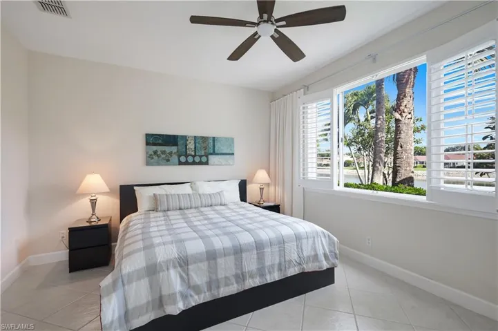 15040  Sterling Oaks  DR, Naples, FL 34110