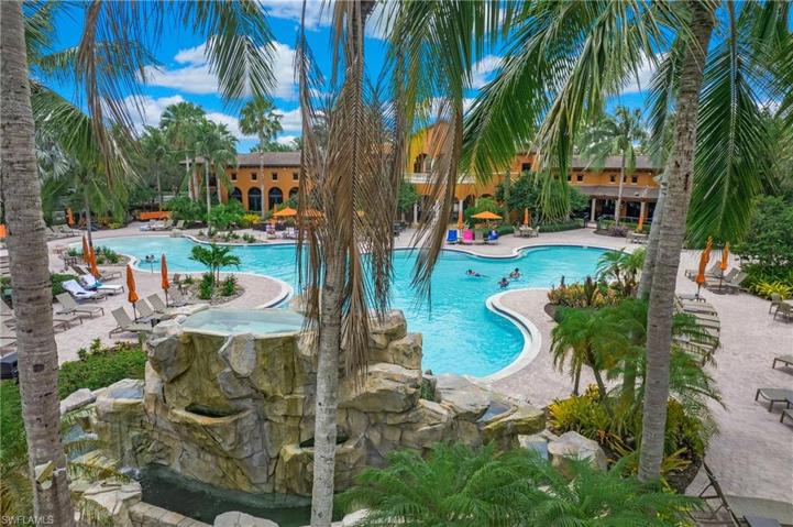 Resort-Style Pool