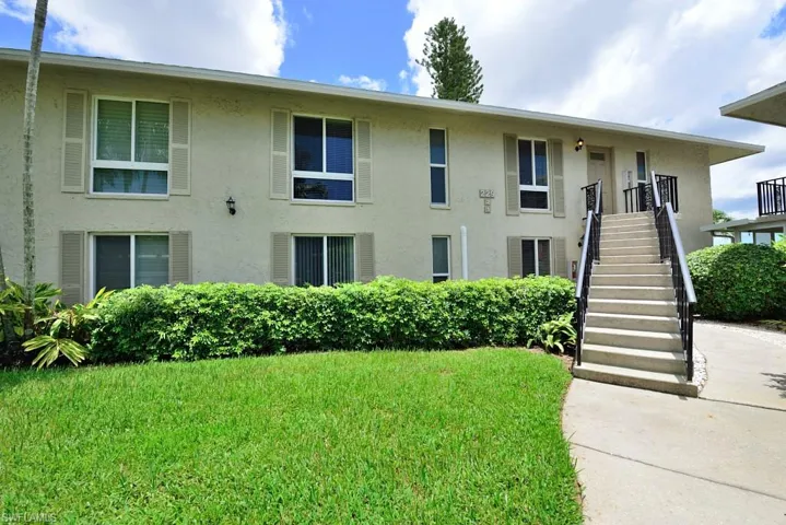 229 Palm Dr 229-2, Naples, Florida 34112