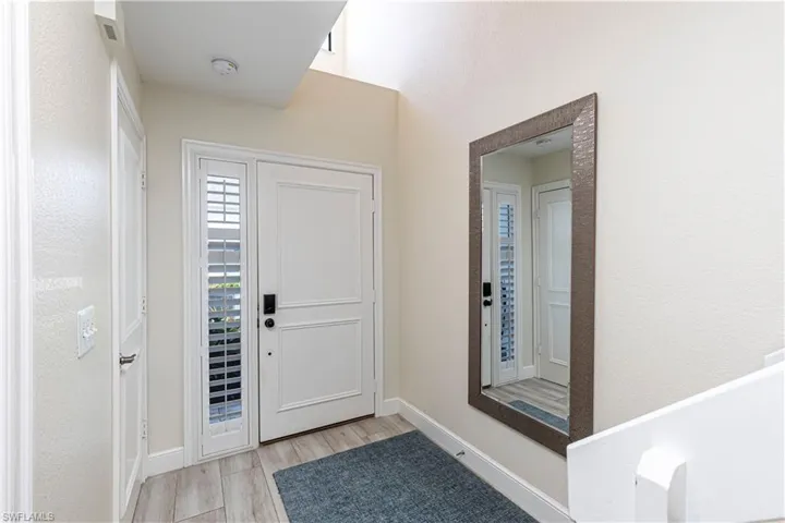 833  Meadowland  DR, Naples, FL 34108