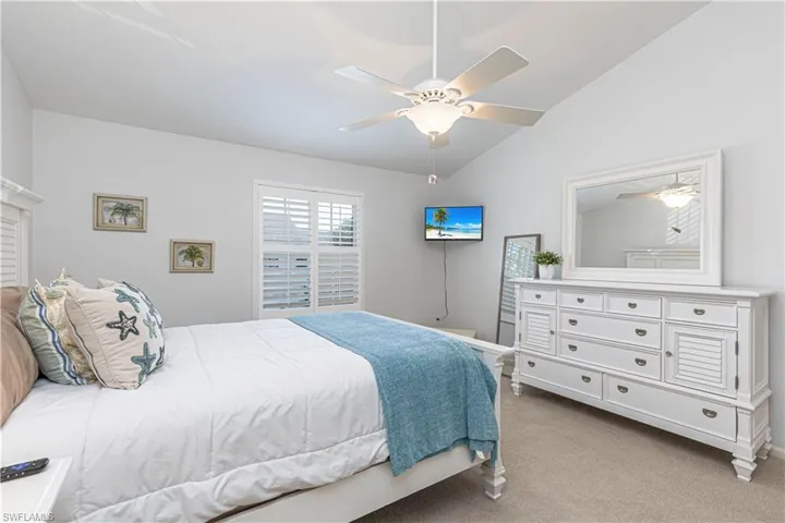 833  Meadowland  DR, Naples, FL 34108