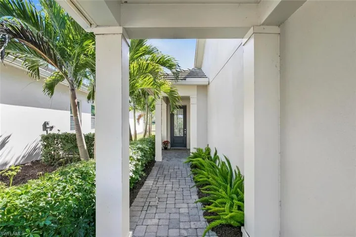 14166  Nautica  CT, Naples, FL 34114