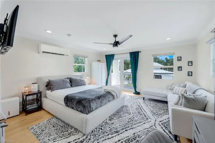 Carriage House - 1br suite