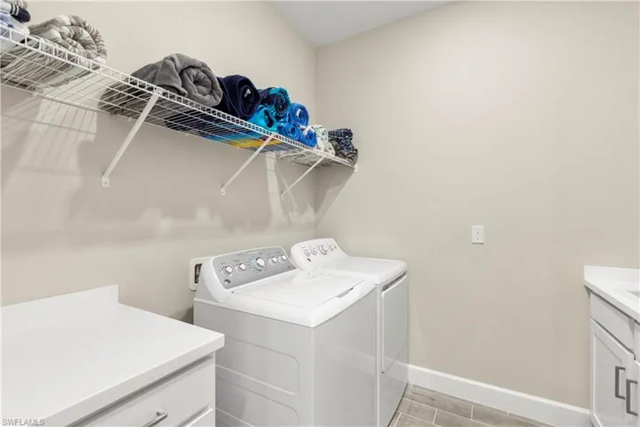 15206  Sacile  ST, Naples, FL 34114
