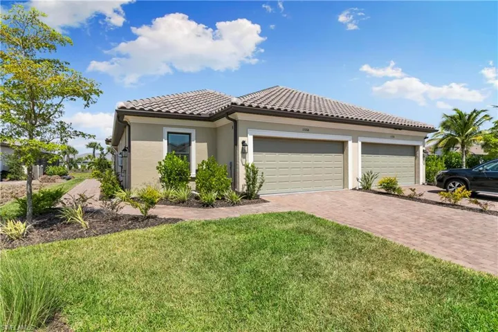 15206  Sacile  ST, Naples, FL 34114