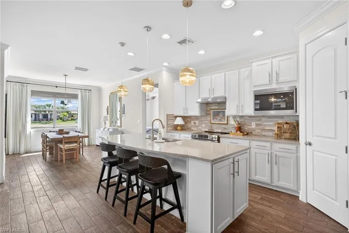 10825 Dennington Rd, Fort Myers, Florida 33913