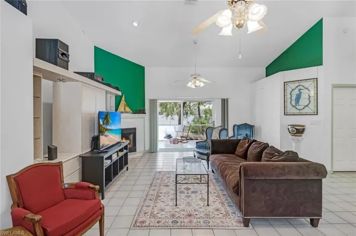 1208 Sw 34th St, Cape Coral, Florida 33914