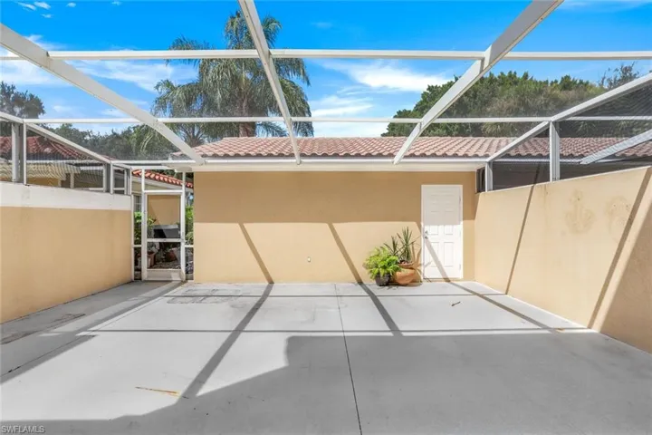 28596  Alessandria  CIR, Bonita Springs, FL 34135
