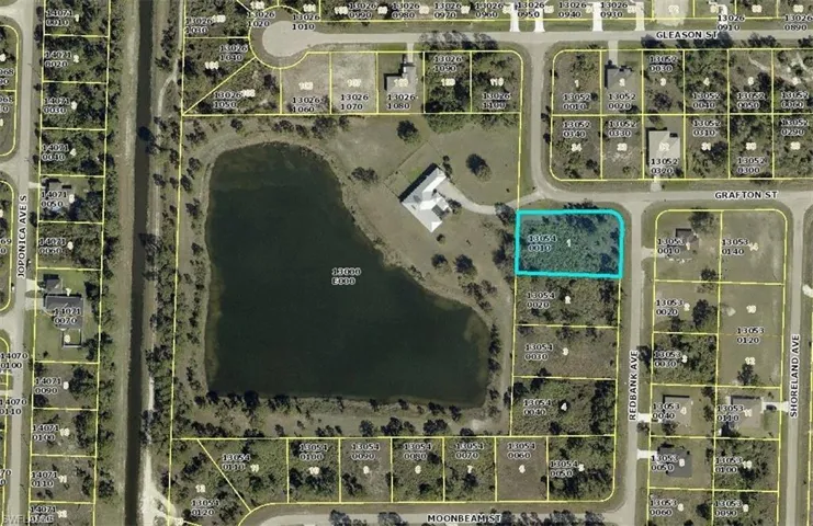 1048 Redbank Ave, Lehigh Acres, Florida 33974