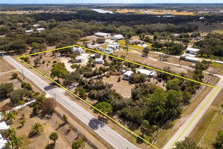 22800 N River  RD, Alva, FL 33920