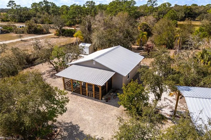 22800 N River  RD, Alva, FL 33920