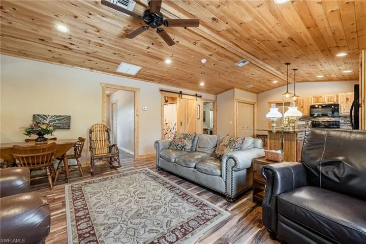 22800 N River  RD, Alva, FL 33920