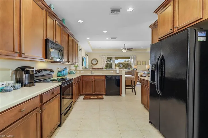 Kitchen - Hard Wood Cabinets