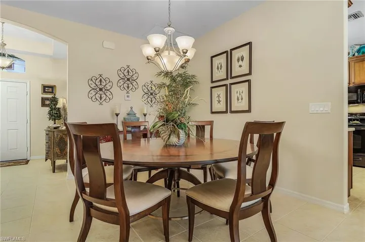 2647  Maraval  CT, Cape Coral, FL 33991