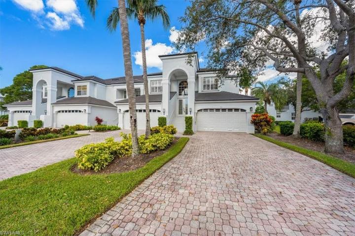 1765 Gulfstar DR S # 504, NAPLES FL 34112