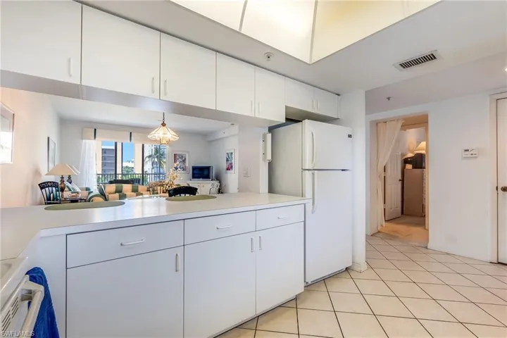 4351  Bay Beach  LN, Fort Myers Beach, FL 33931