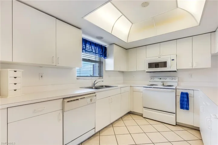 4351  Bay Beach  LN, Fort Myers Beach, FL 33931