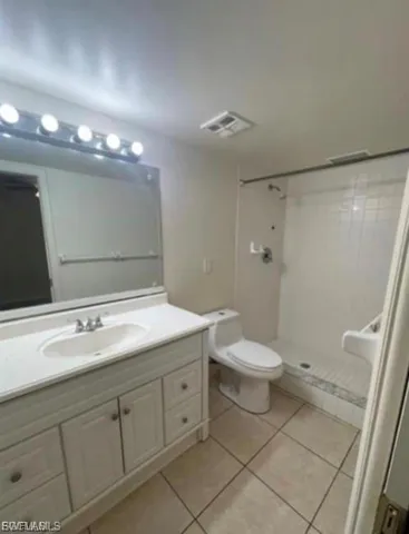 1560  Colonial  BLVD, Fort Myers, FL 33907