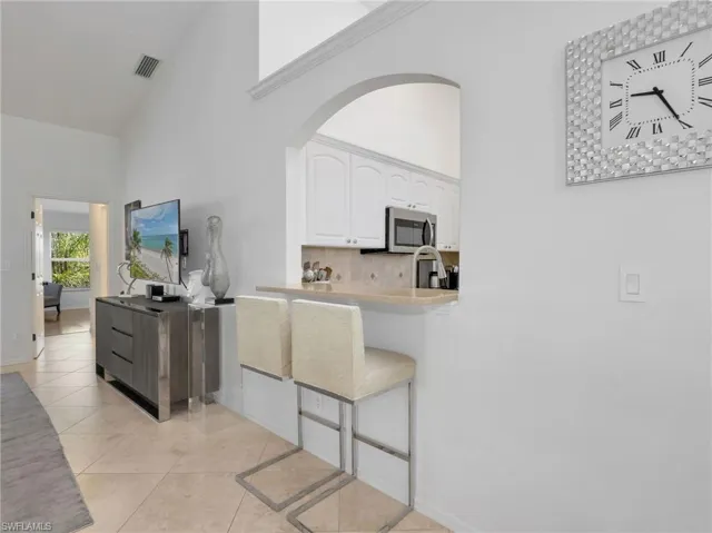 Kitchen Bar