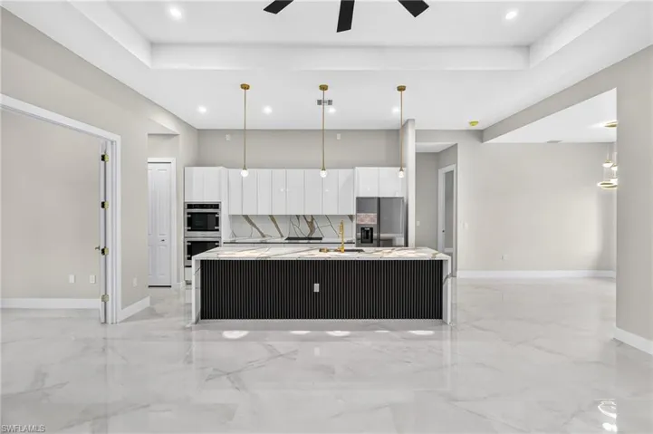 2027 18th Ave Ne, Naples, Florida 34120