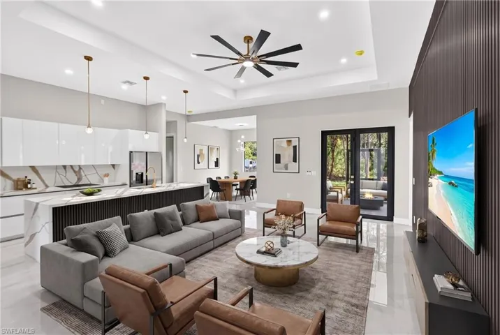 2027 18th Ave Ne, Naples, Florida 34120
