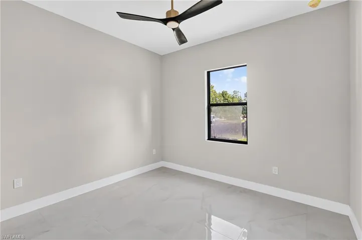 2027 18th Ave Ne, Naples, Florida 34120