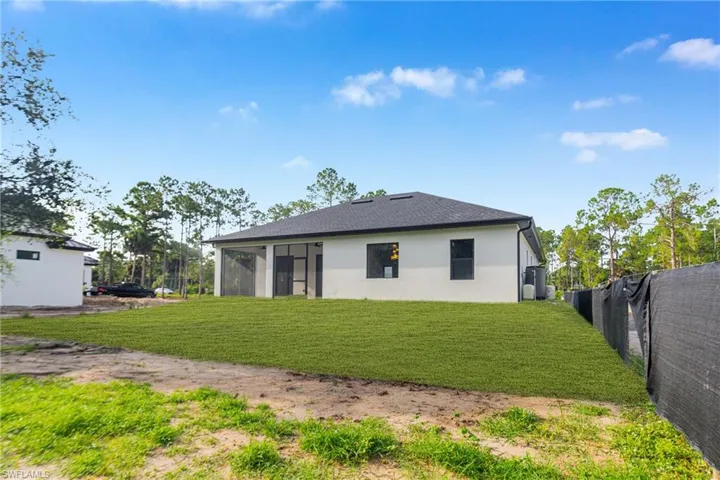 2027 18th Ave Ne, Naples, Florida 34120