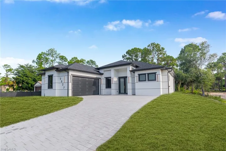 2027 18th Ave Ne, Naples, Florida 34120