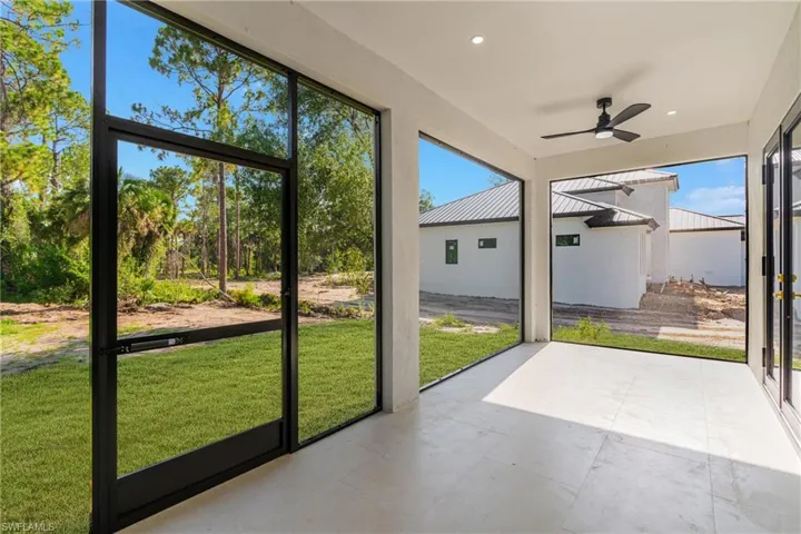 2027 18th Ave Ne, Naples, Florida 34120