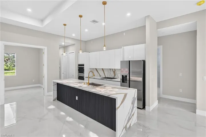 2027 18th Ave Ne, Naples, Florida 34120